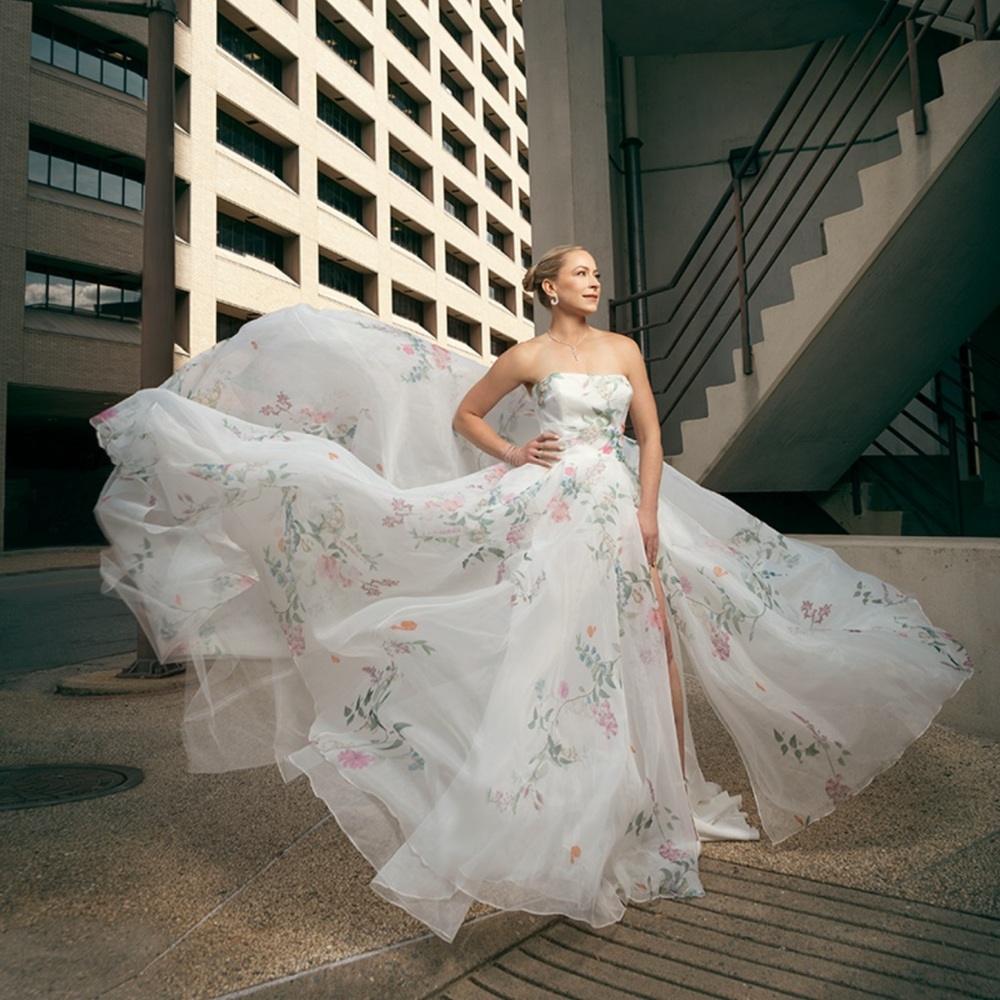 Monique Lhuillier Bliss Fall 2022 BL22206